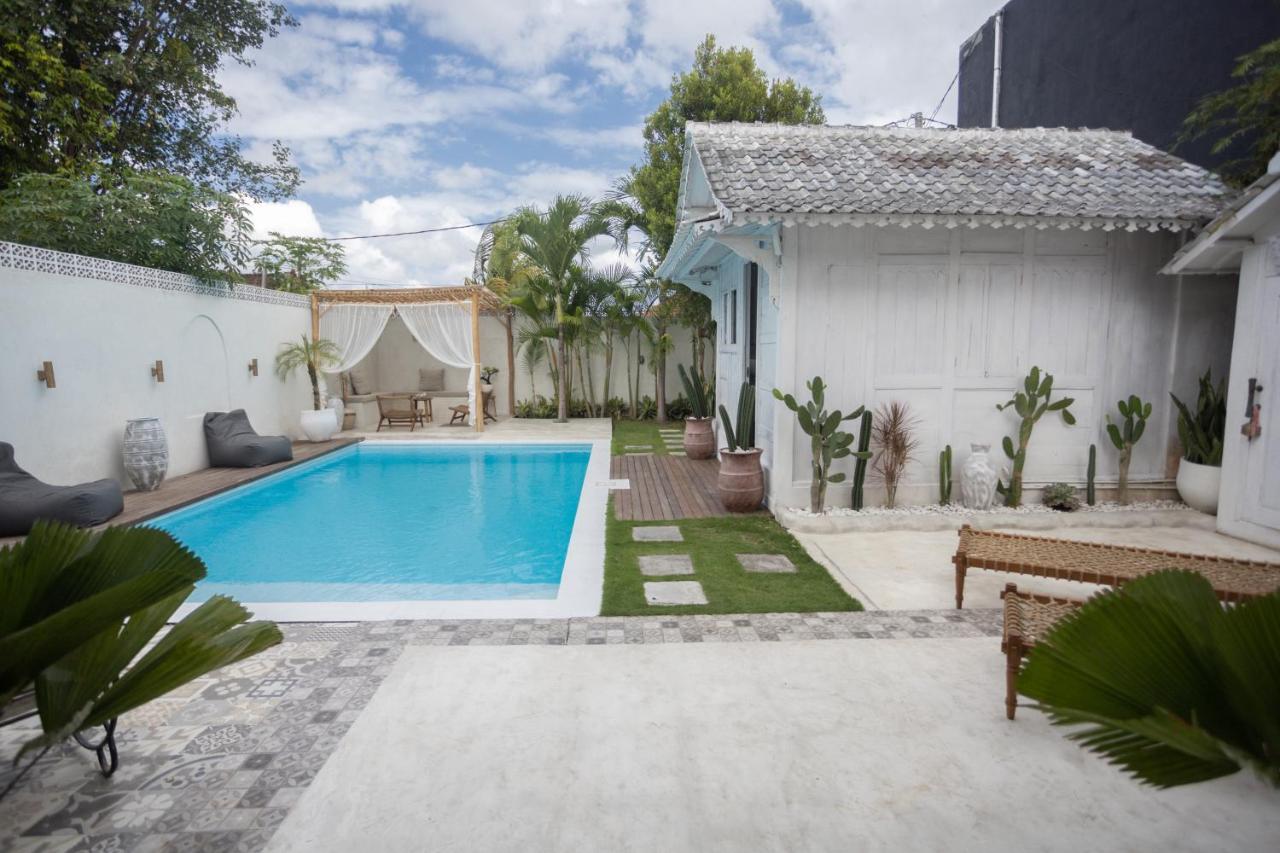 Gypsy Moon Bali Hostel Canggu Kültér fotó