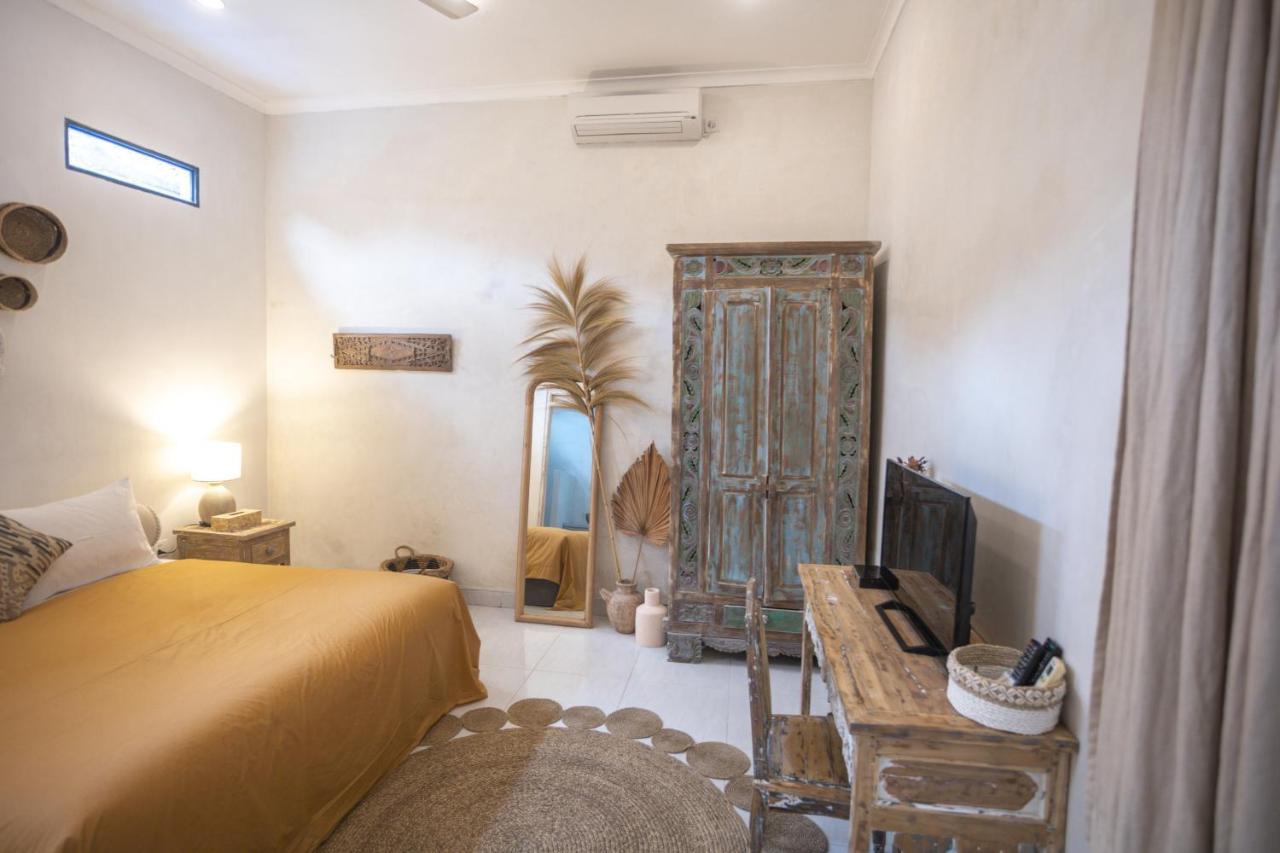 Gypsy Moon Bali Hostel Canggu Kültér fotó